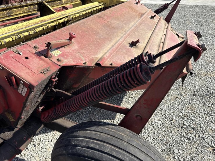 new-holland-479-image-13