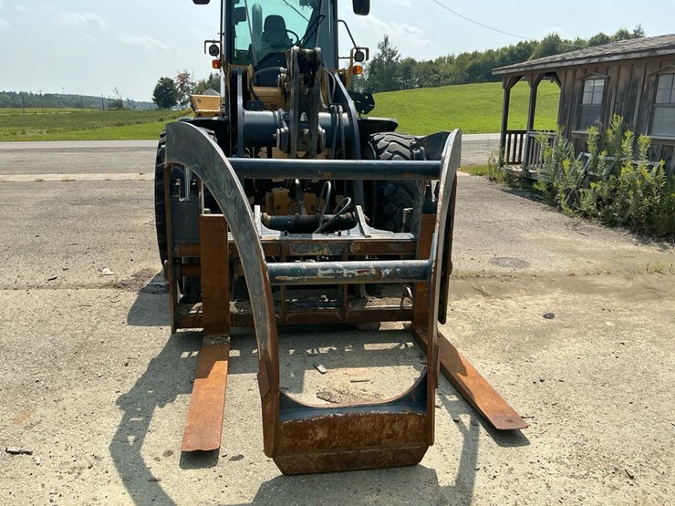 2018-deere-544k-image-13