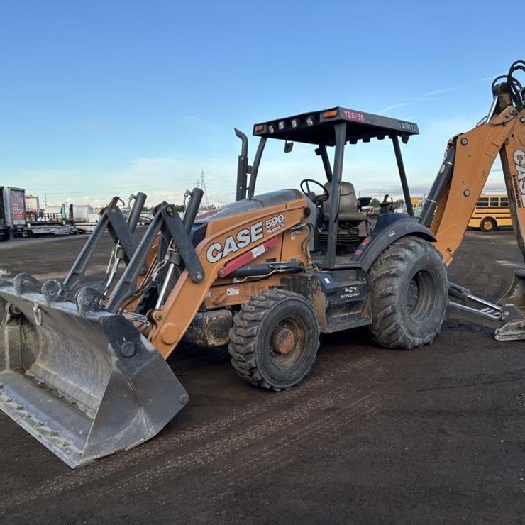 CASE 590SN