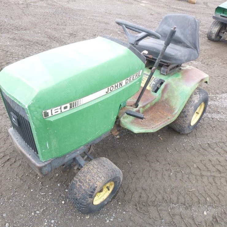JOHN DEERE 160