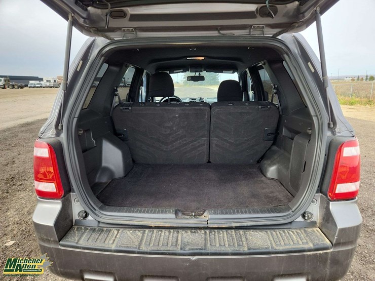 2009-ford-escape-image-21