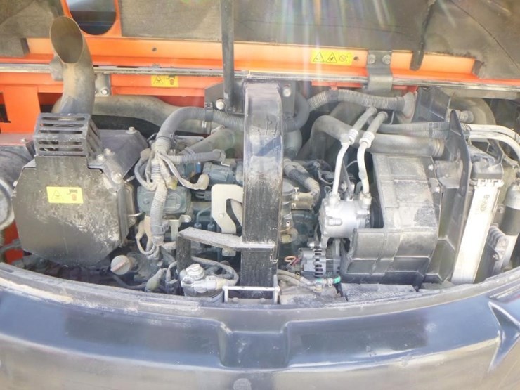 2017-kubota-kx080-image-29