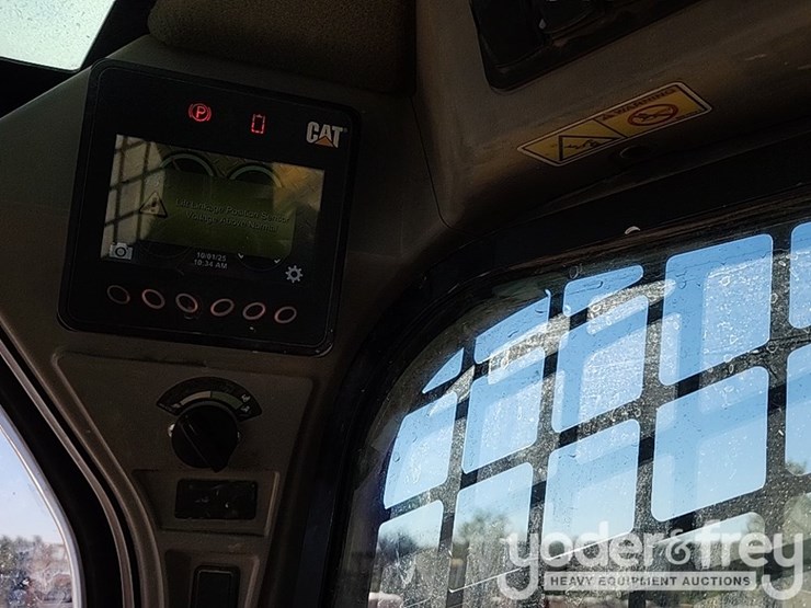 2018-caterpillar-289d-image-23