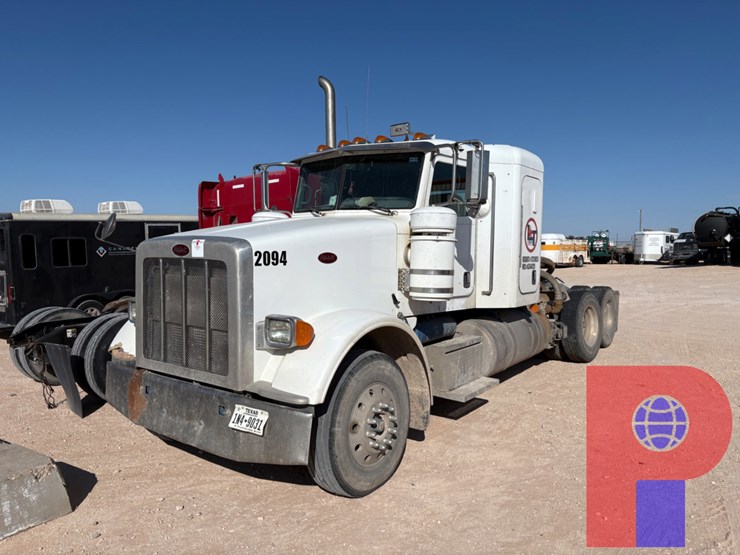 2013-peterbilt-367-image-1