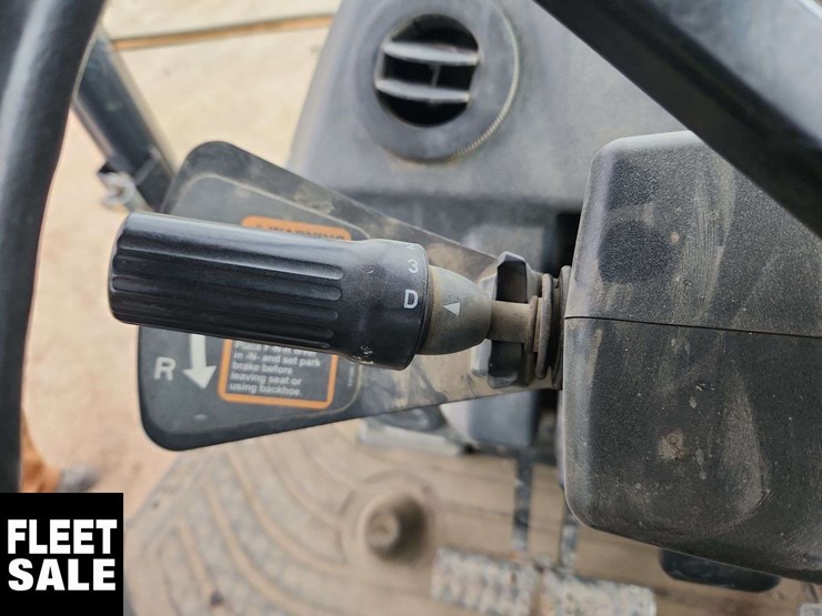 2014-deere-410k-image-45