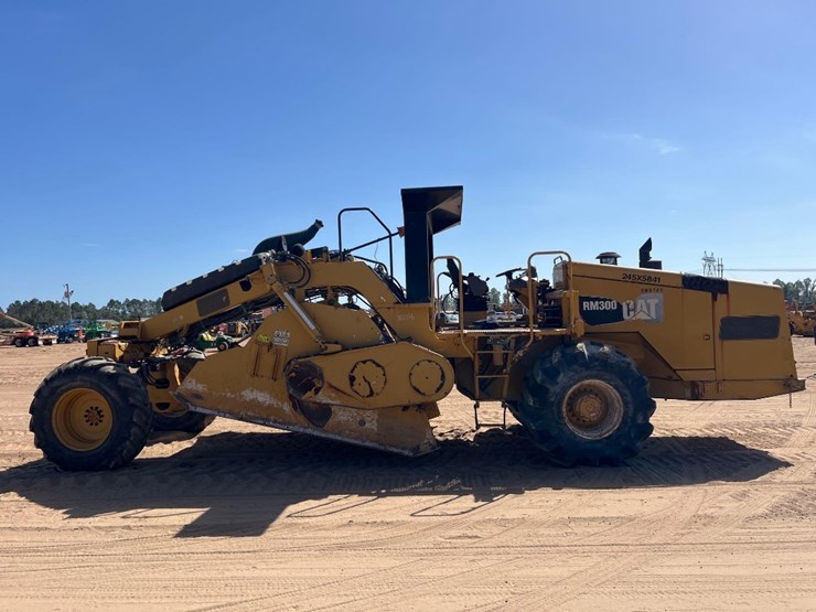 2015-caterpillar-rm-300-image-5