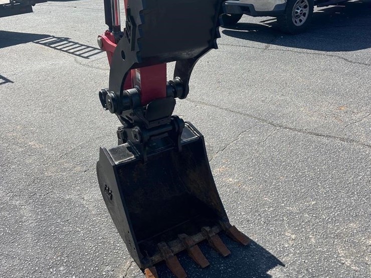 2023-yanmar-vio50-image-8