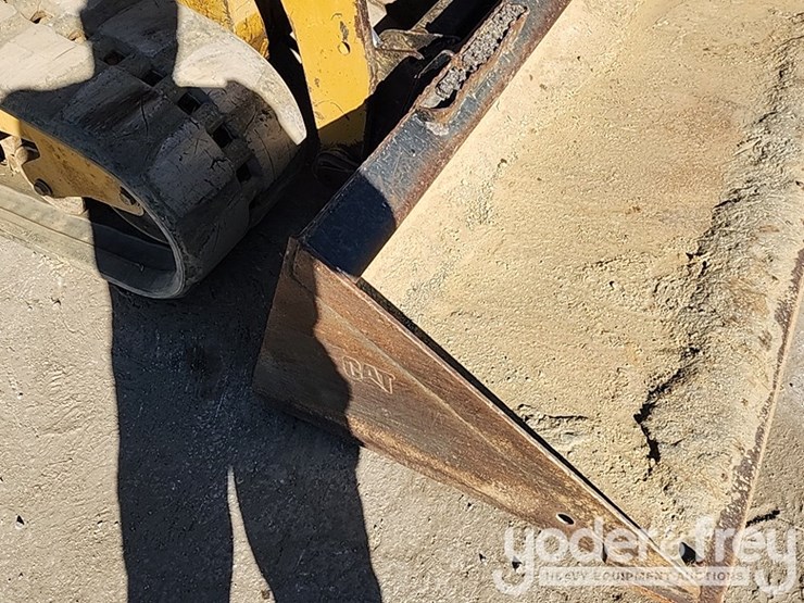 2018-caterpillar-289d-image-11