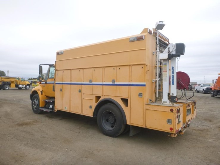2007-international-durastar-4400-image-4