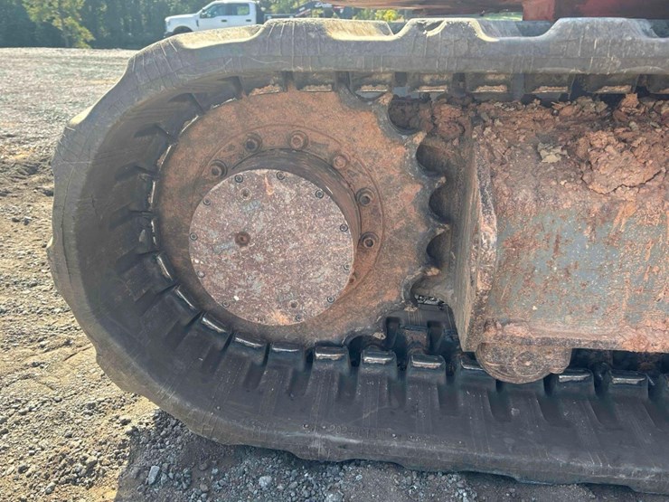 2013-takeuchi-tb180fr-image-34