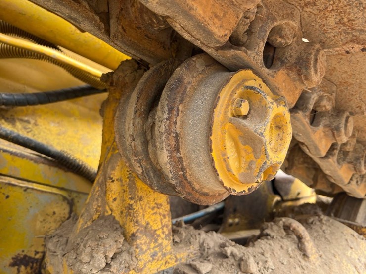 caterpillar-d5n-xl-image-15