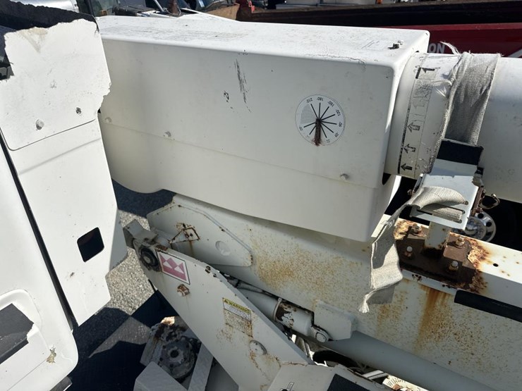 2006-international-durastar-4300-image-24