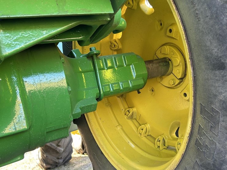 john-deere-8450-image-51