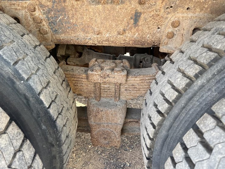 ford-lts9000-image-35