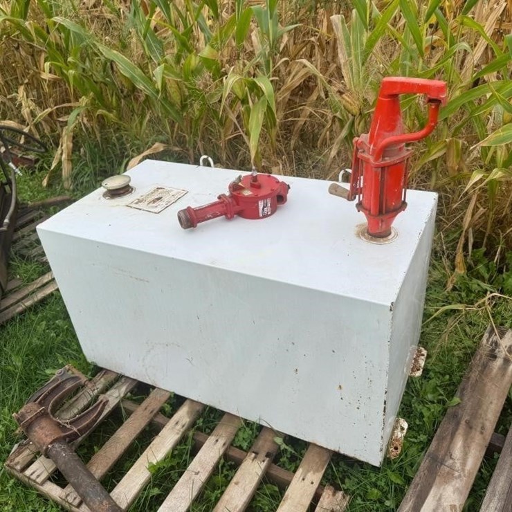 100 gallon fuel transfer tank