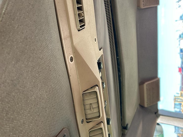 john-deere-4650-image-58