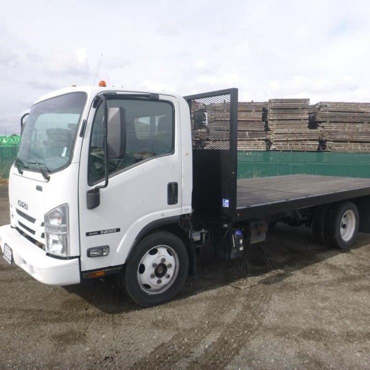 2018 ISUZU NRR