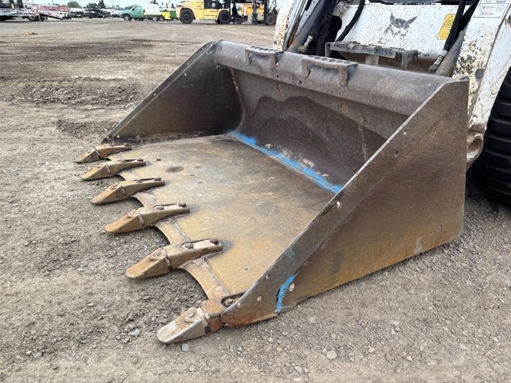 2021-bobcat-s450-image-10
