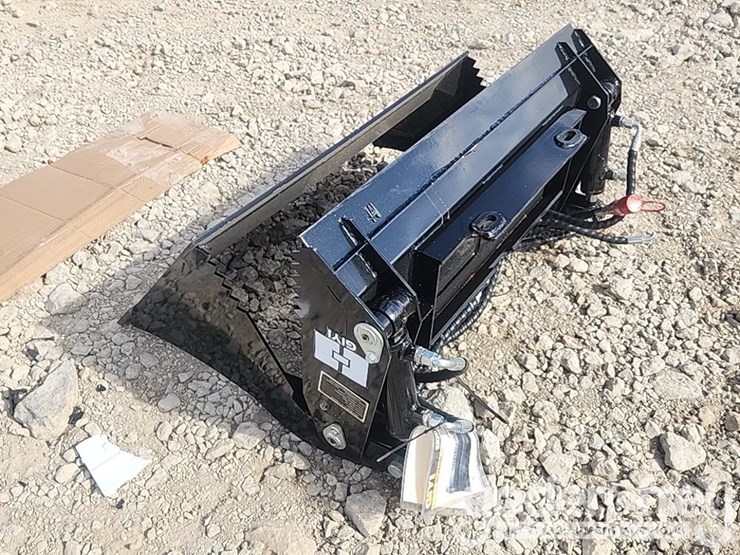 unused-2025-4-in-1-bucket-to-suit-mini-skidsteer-image-2