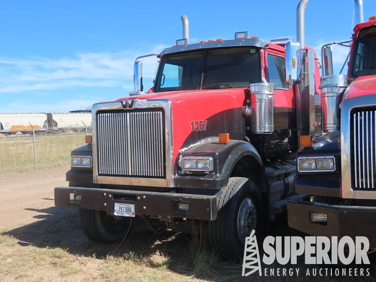 western-star-4900-image-2