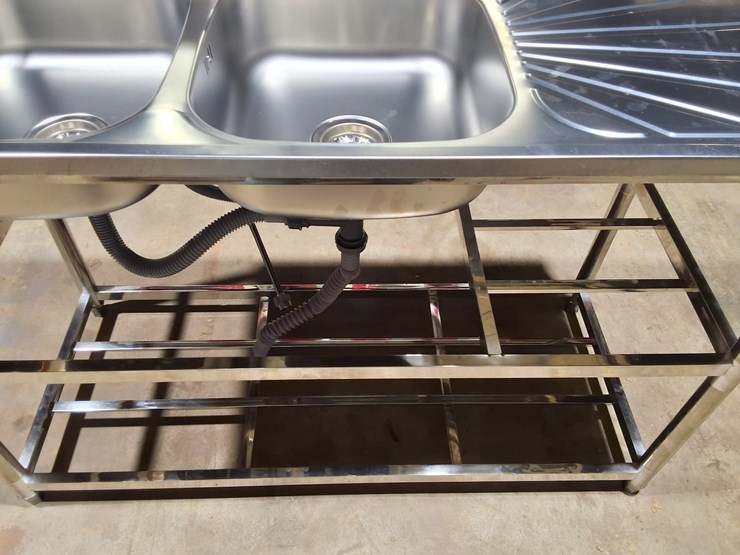 #500-•-2-basin-stainless-steel-sink-with-faucet-image-4