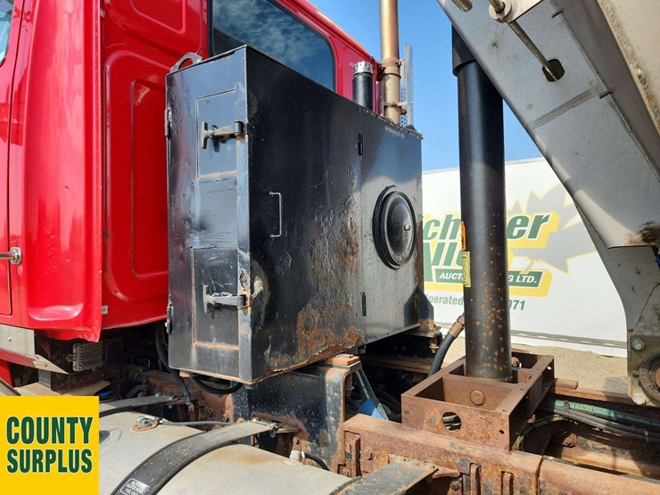 2012-western-star-4900-image-44