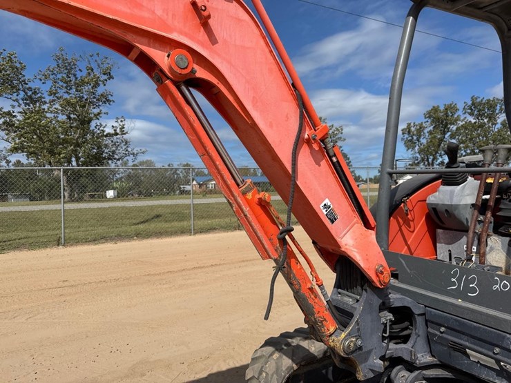 2006-kubota-kx71-3-image-18
