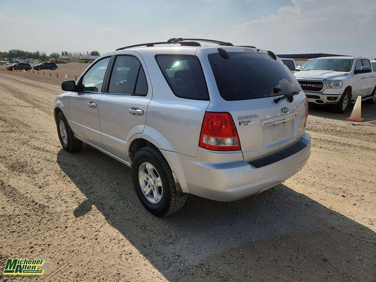 2006-kia-sorento-lx-image-3