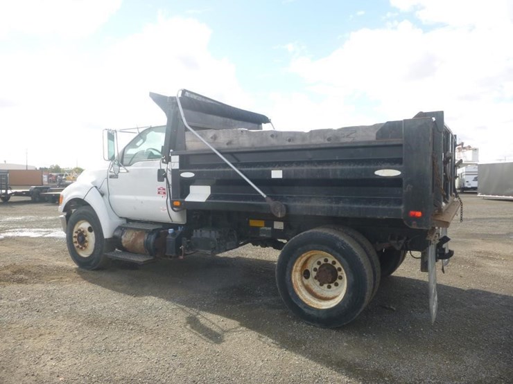 2015-ford-f750-image-4