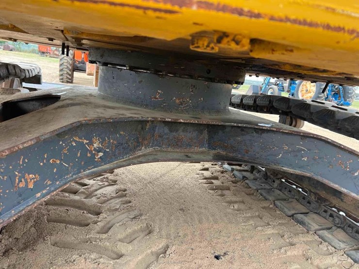 deere-75g-image-22