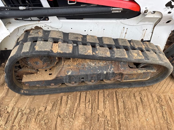2018-bobcat-t550-image-12