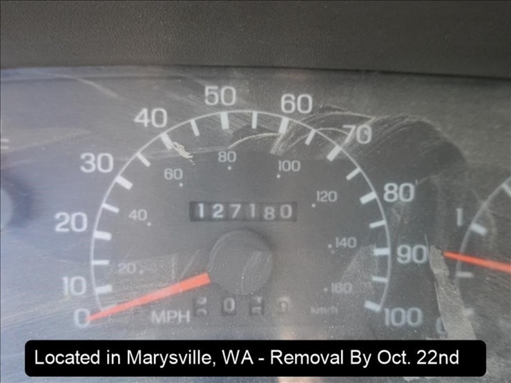 2000-ford-f650-image-18