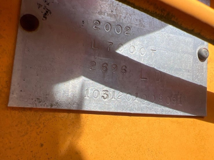 2002-leeboy-l7000t-image-21