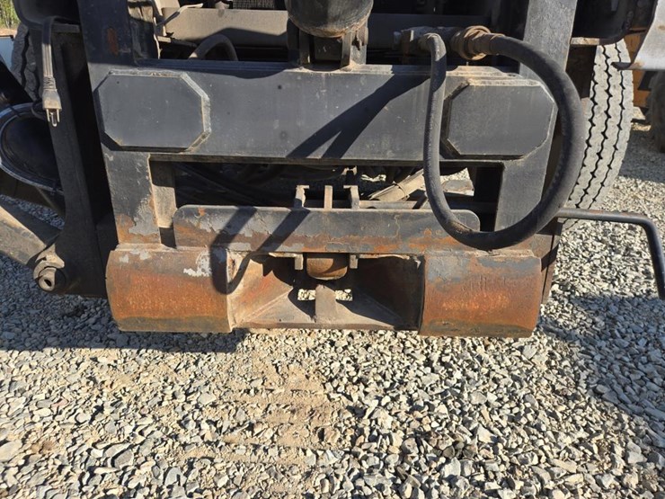 2004-caterpillar-3126-image-22