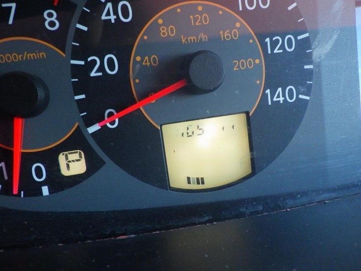 2005-nissan-quest-image-14