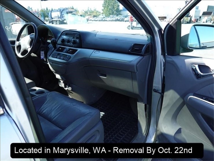 2009-honda-odyssey-image-2
