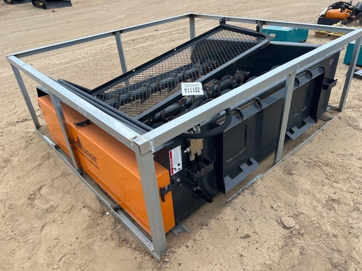 unused-landhonor-rbp-13-72w-72"-ripper-bedder-image-2