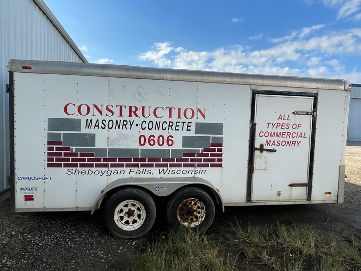 #1895-•-pace-16'-enclosed-dual-axle-trailer-(has-wi-title)-image-5