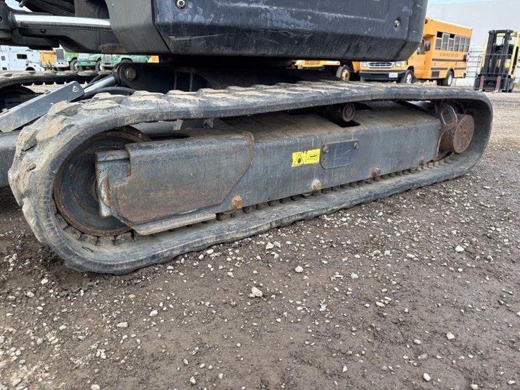 2017-bobcat-e35i-image-21