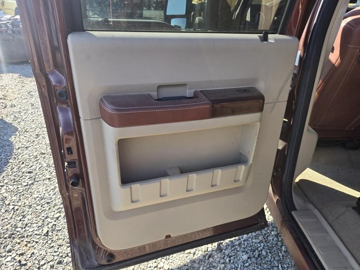 2008-ford-f350-image-33