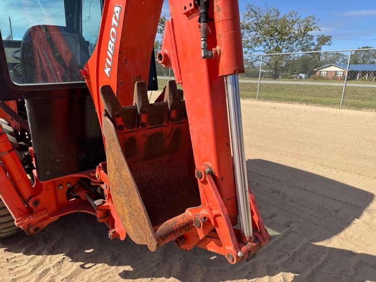 kubota-b26-image-16