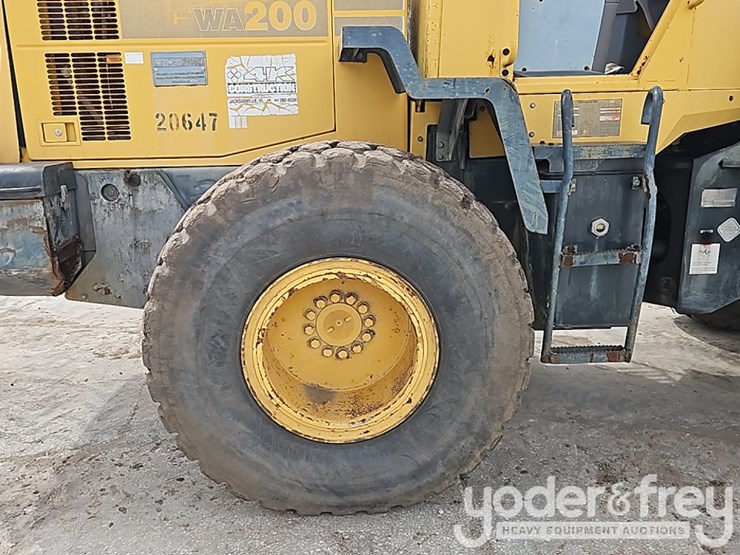2005-komatsu-wa200-5-image-8