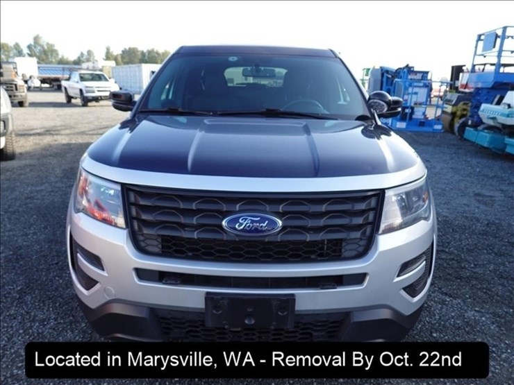 2018-ford-explorer-image-14