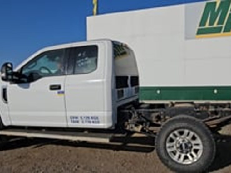 2018-ford-f350-image-5