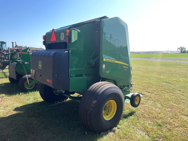 john-deere-450m-image-3