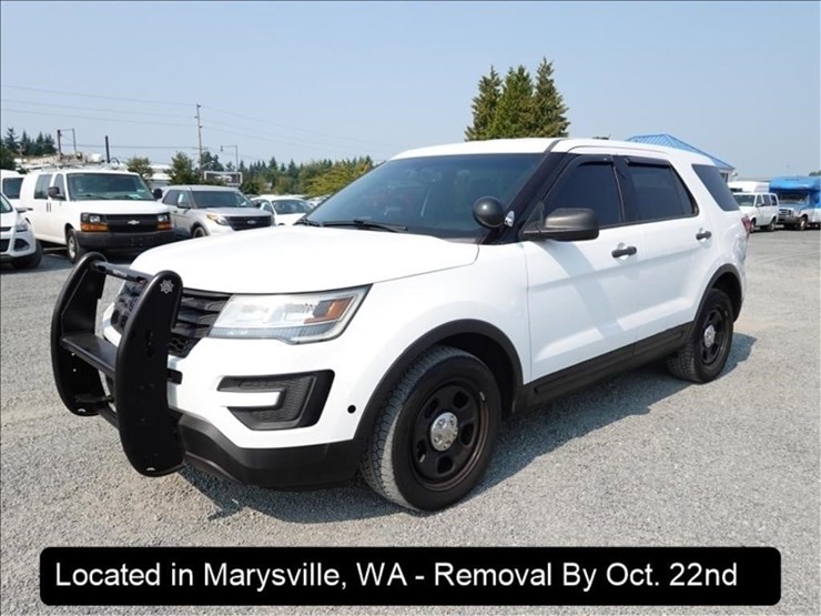 2017-ford-explorer-image-1