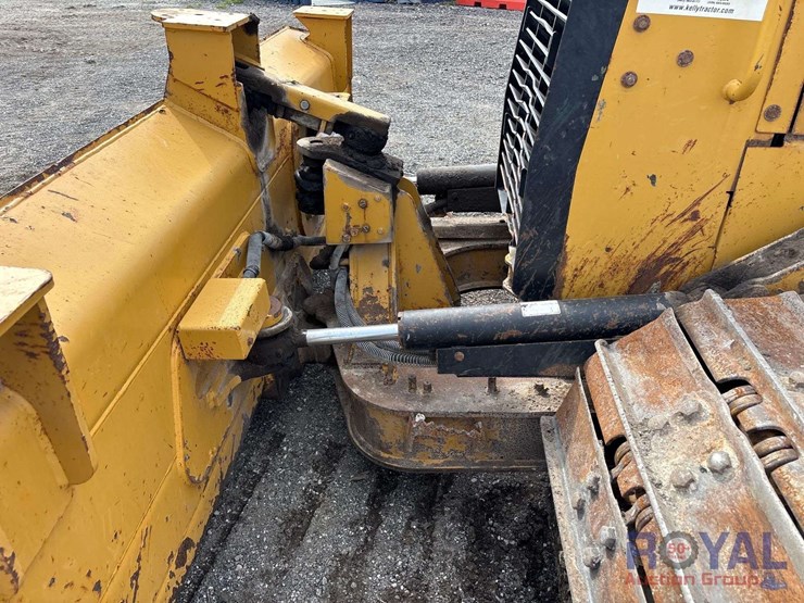 2020-caterpillar-d5k2-lgp-image-19