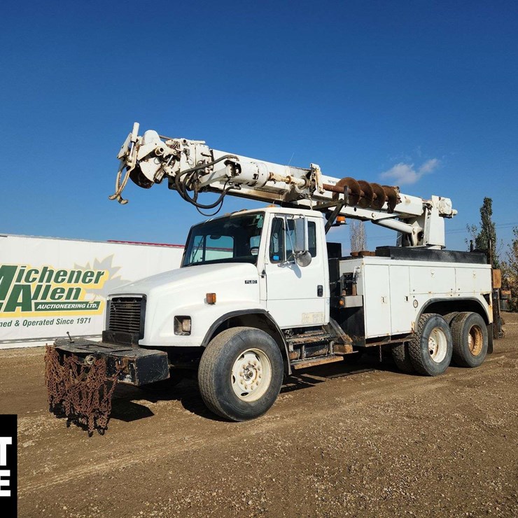 2001 FREIGHTLINER FL80