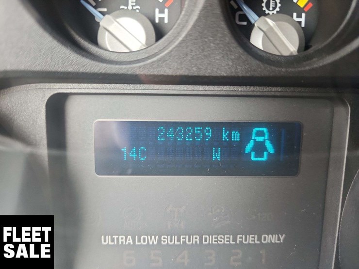 2016-ford-f550-image-10