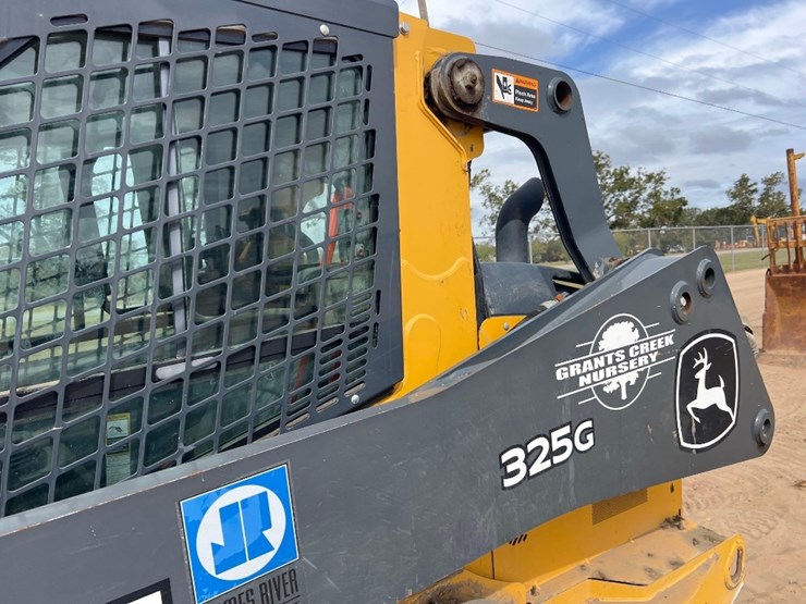 deere-325g-image-22